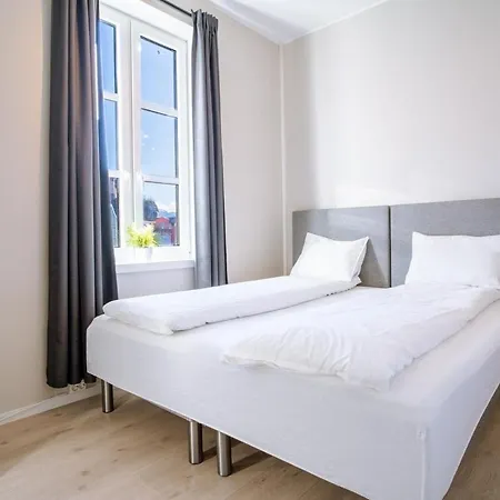 Apartment Seafront Apt. With Elevator And French Balcony Bergen